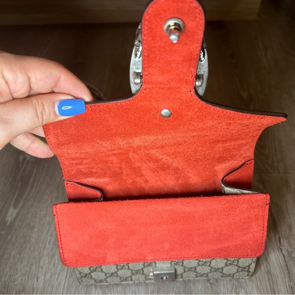 Gucci Dionysus GG Shoulder Bag with Strap - Picture 9 of 16